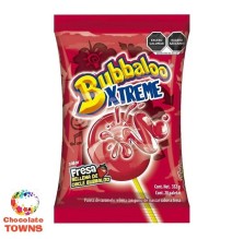 Paleta Bubbaxtreme sabor fresa rellena de chicle